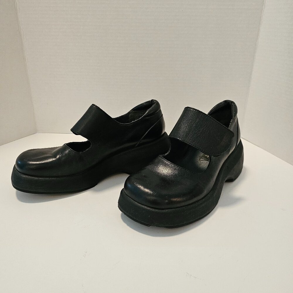 Nine west medium platform shoes